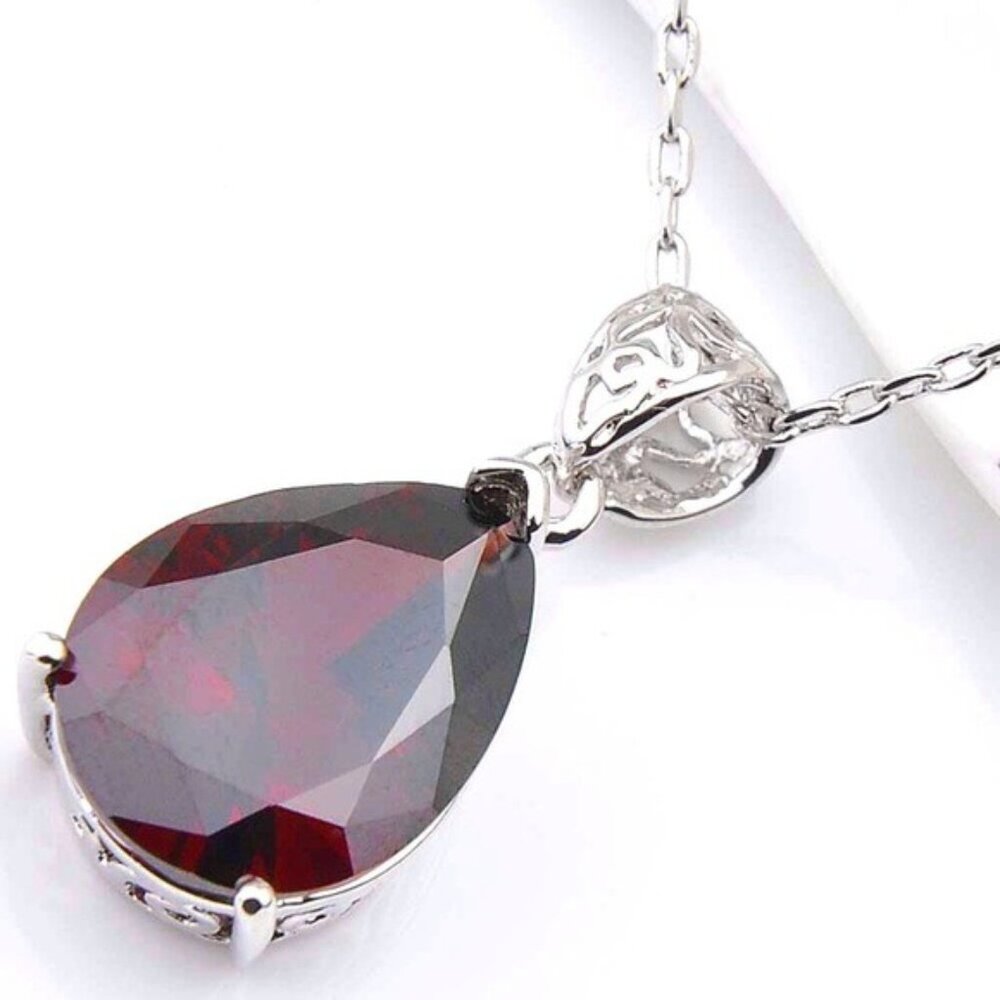 Red Garnet Teardrop Pendant Necklace 925 Sterling Silver Plated